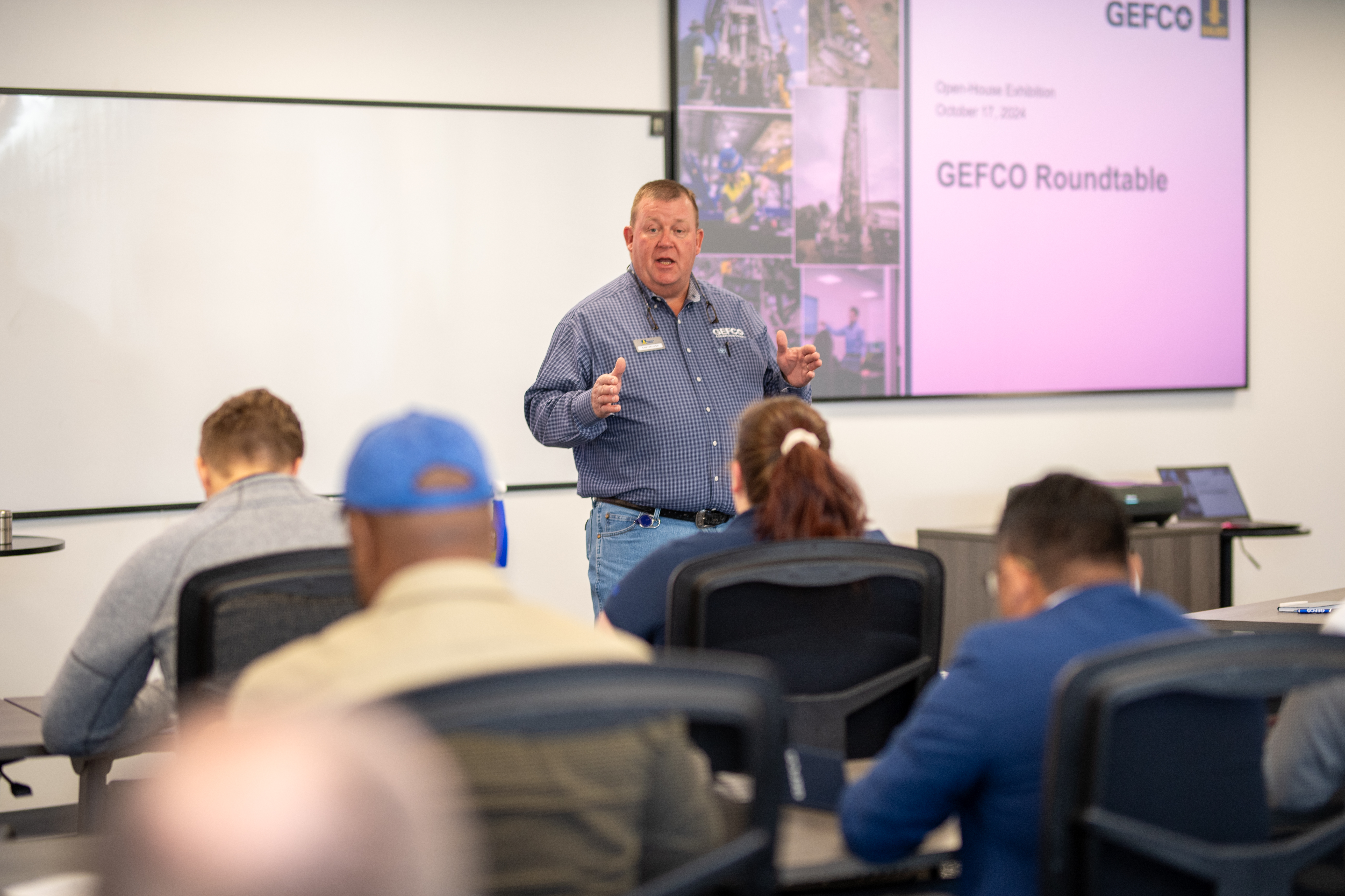 Bauer Equipment America - Training